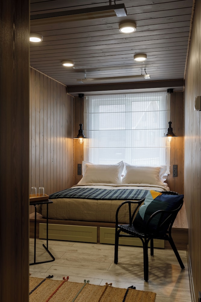 Standard Double Room, Mountain View