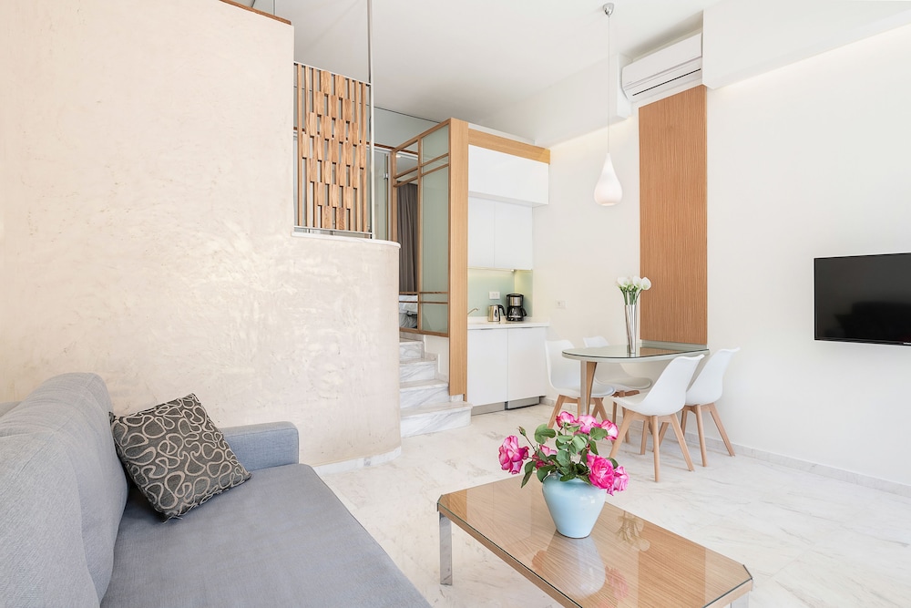 Family Apartment, 1 Bedroom photo 2