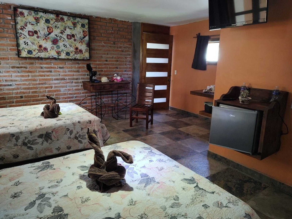 Family Room photo 1