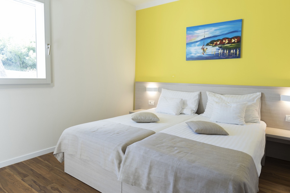 Villa photo 3