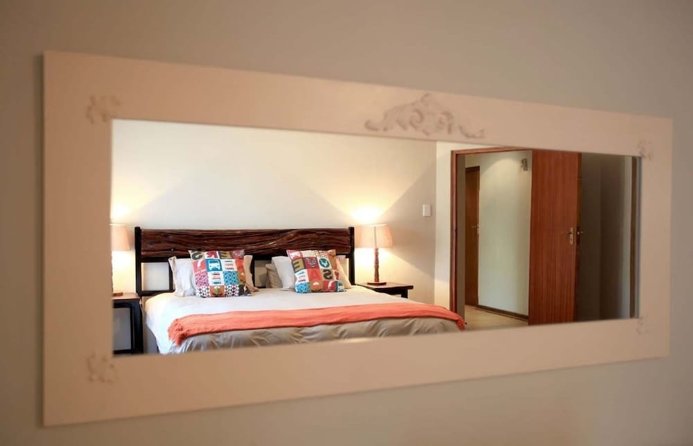 Guineafowl Lodge photo 3
