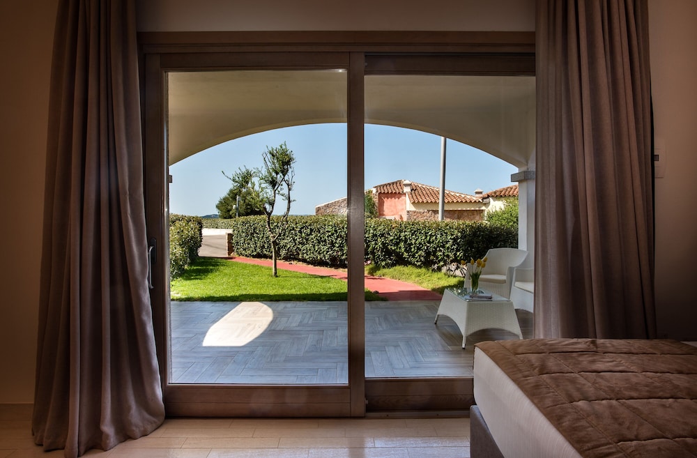 Family Suite, 1 Bedroom, Garden View
