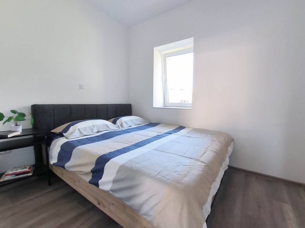 Premium Apartment photo 2