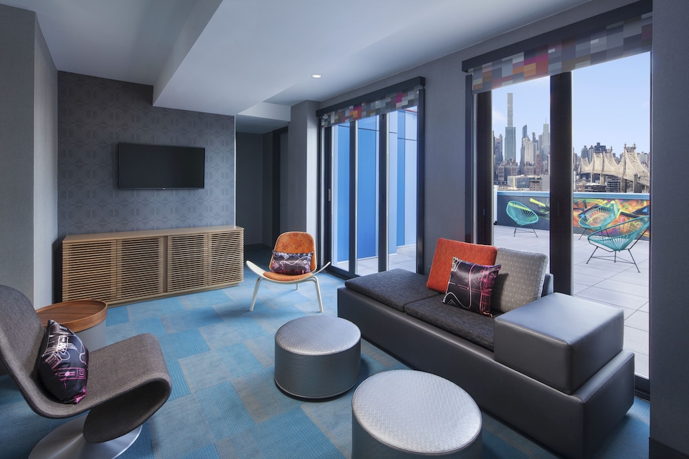 Breezy, Penthouse, 2 Double Beds, Balcony photo 3