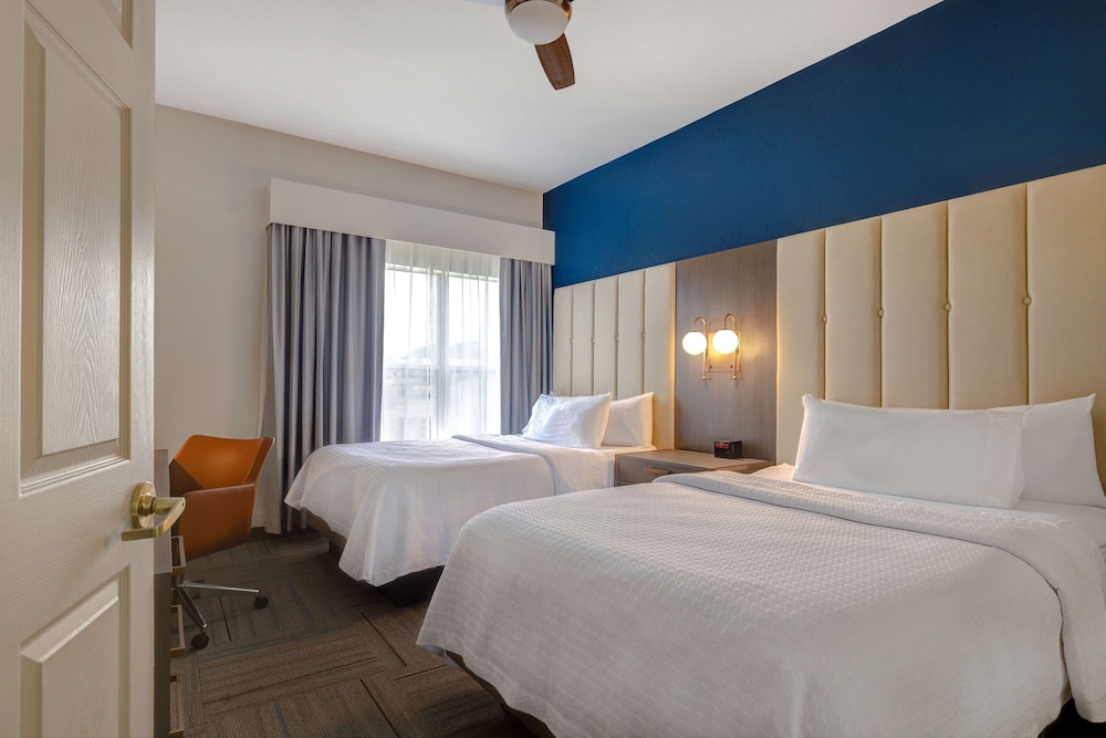 Suite, Accessible, Non Smoking - Photo 4