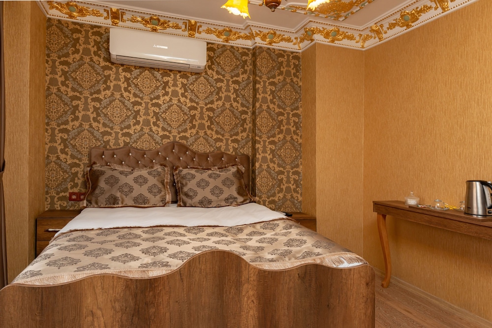 Luxury Room, 1 Double Bed, Non Smoking photo 2