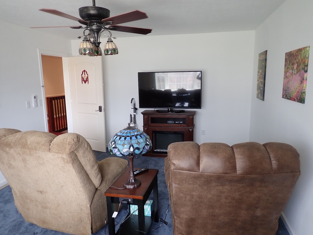 Suite, Ensuite (Room 201 - Colonel Suite)