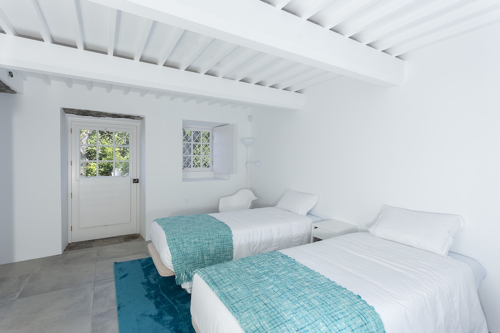 Superior Double or Twin Room photo 2