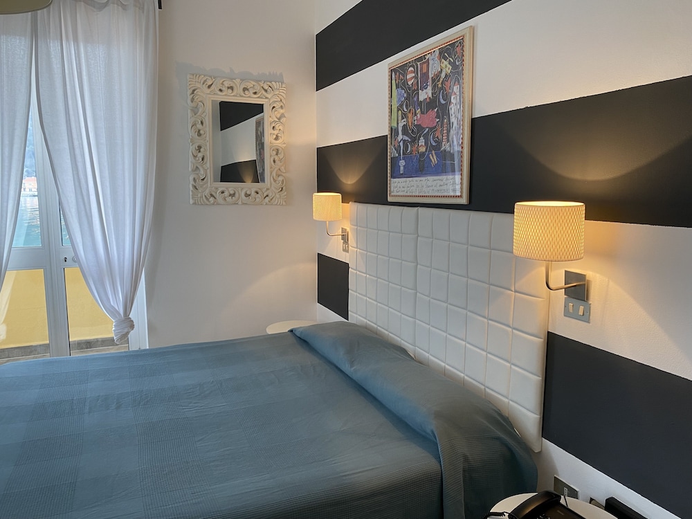 Panoramic Room, Sea View photo 3