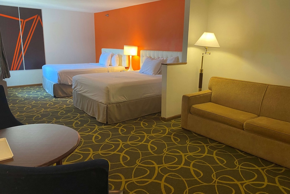 Studio Suite, 2 Queen Beds, Non Smoking - Photo 1