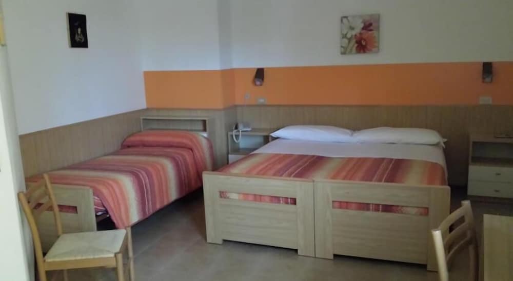 Triple Room photo 3
