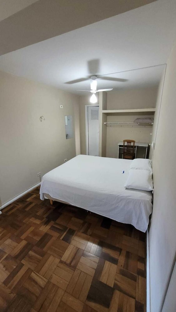 Standard Double Room - Photo 11