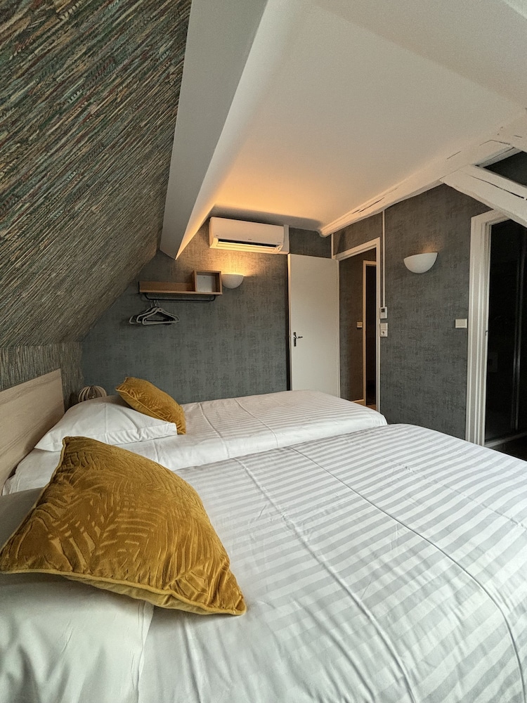 Comfort Twin Room - Photo 2