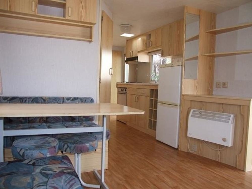 Mobile Home (16/21) - Photo 3