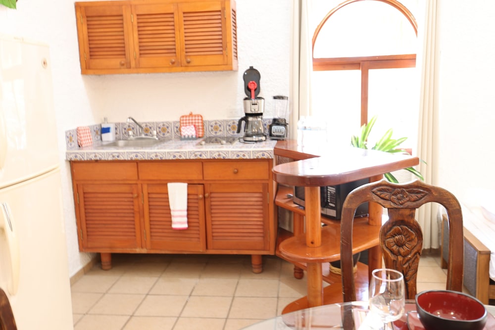 Bosque Caribe One Bedroom Apartment with Terrace - Photo 7