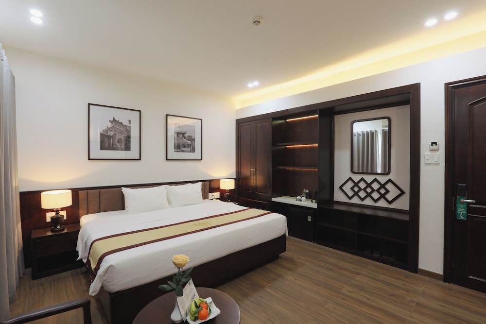 Premier Room, 1 Queen Bed, Garden View photo 3