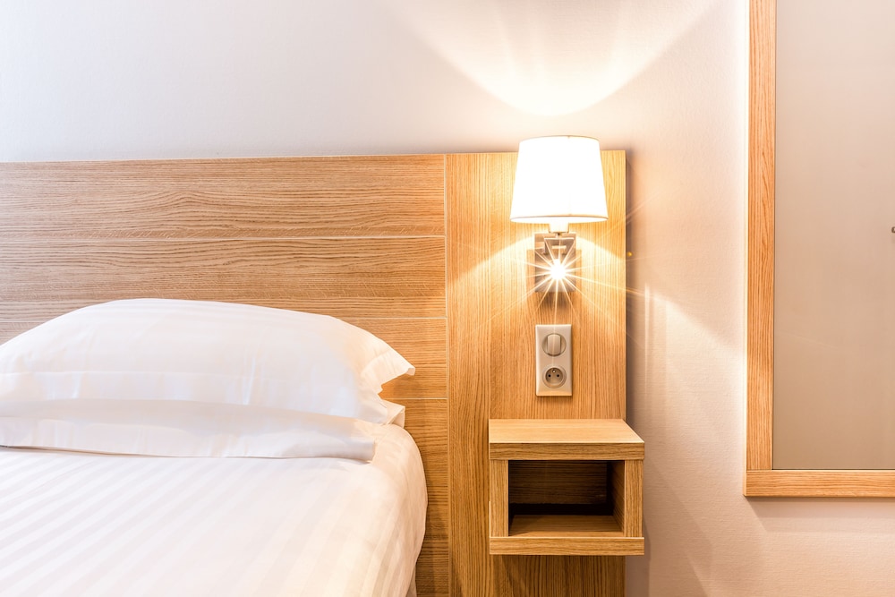 Superior Room, City View