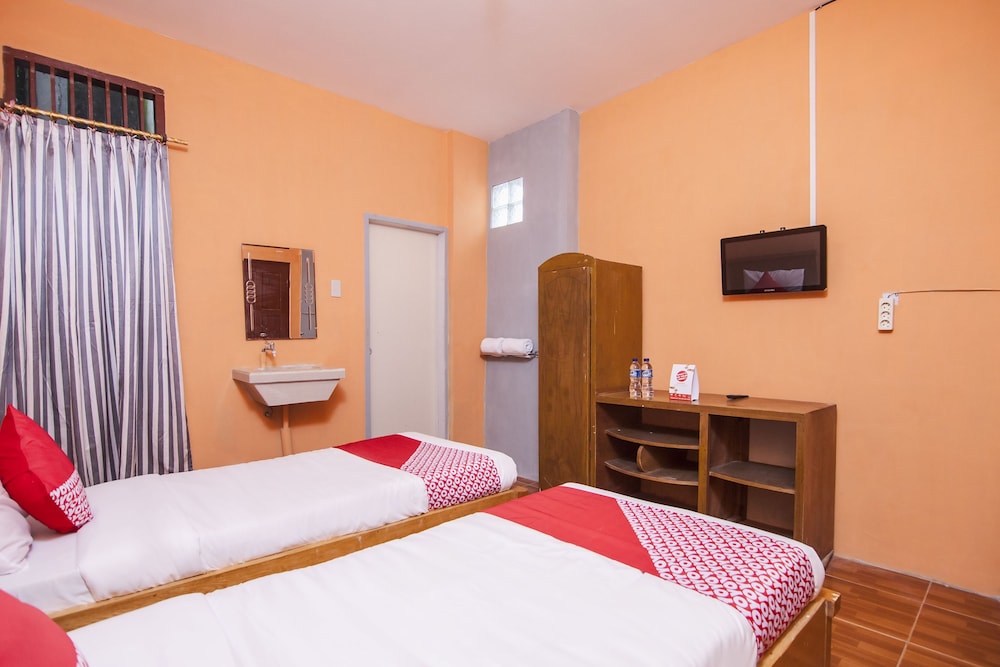Standard Twin Room photo 3