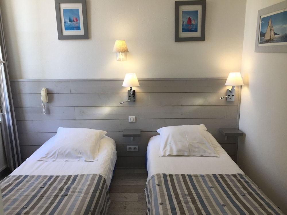 Comfort Twin Room