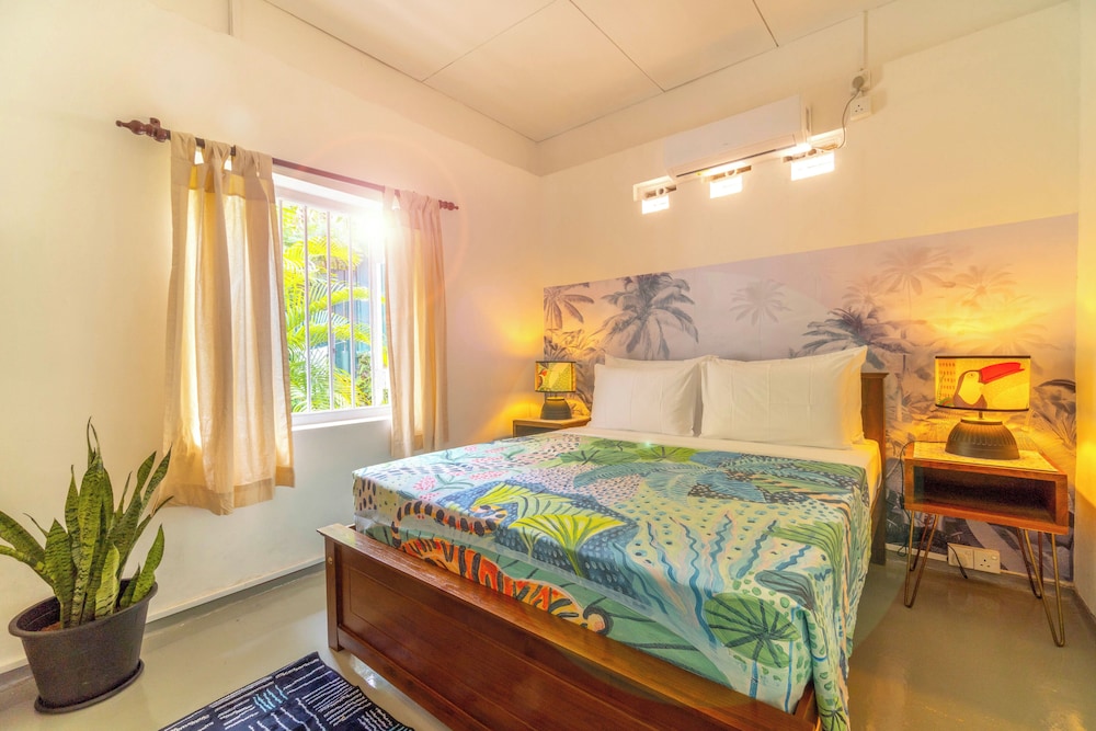 Classic Double Room, Garden View