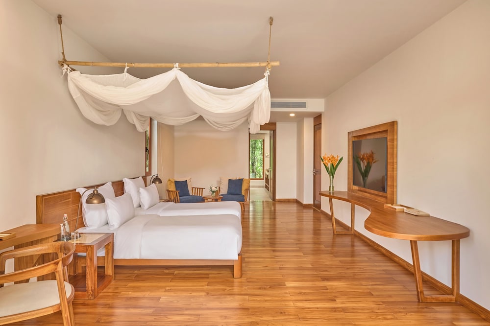 Lagoon 2-Bedroom Pool Villa photo 2