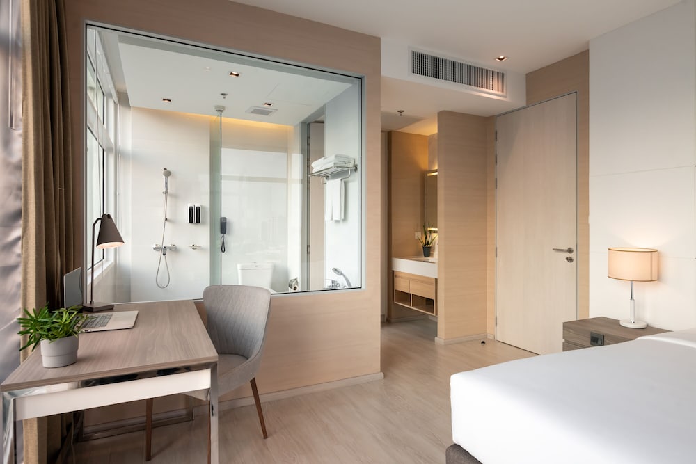 Two Bedrooms Suite for 3 People photo 2