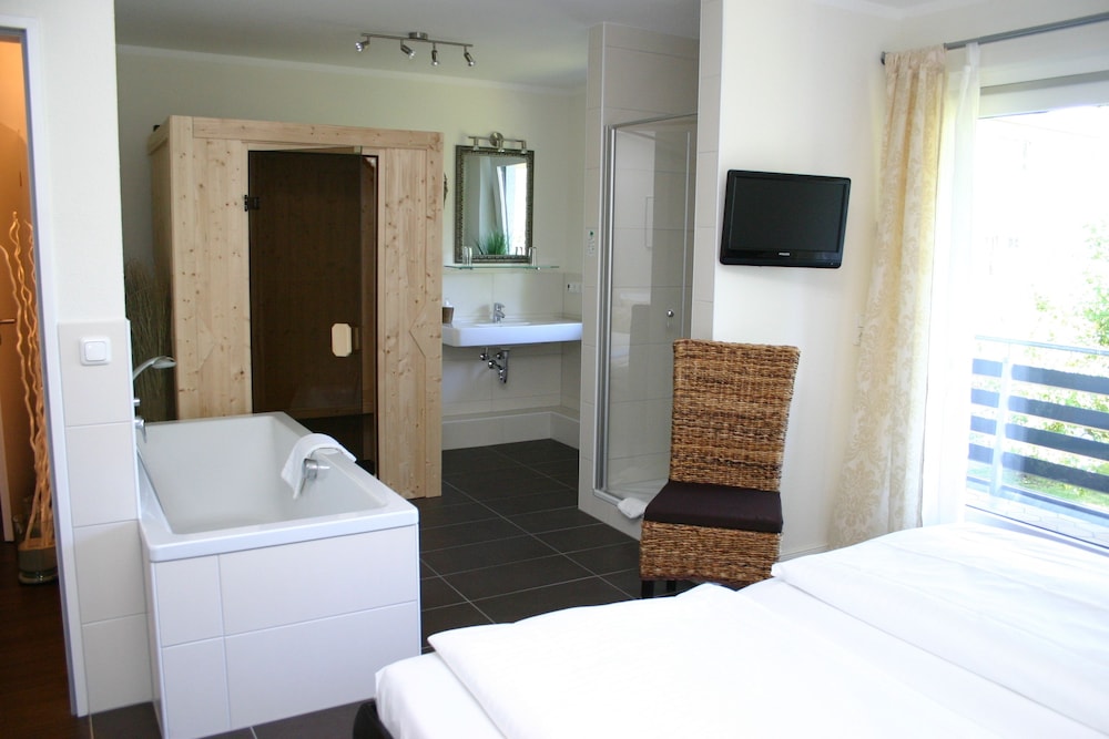Grand Wellness Suite photo 3