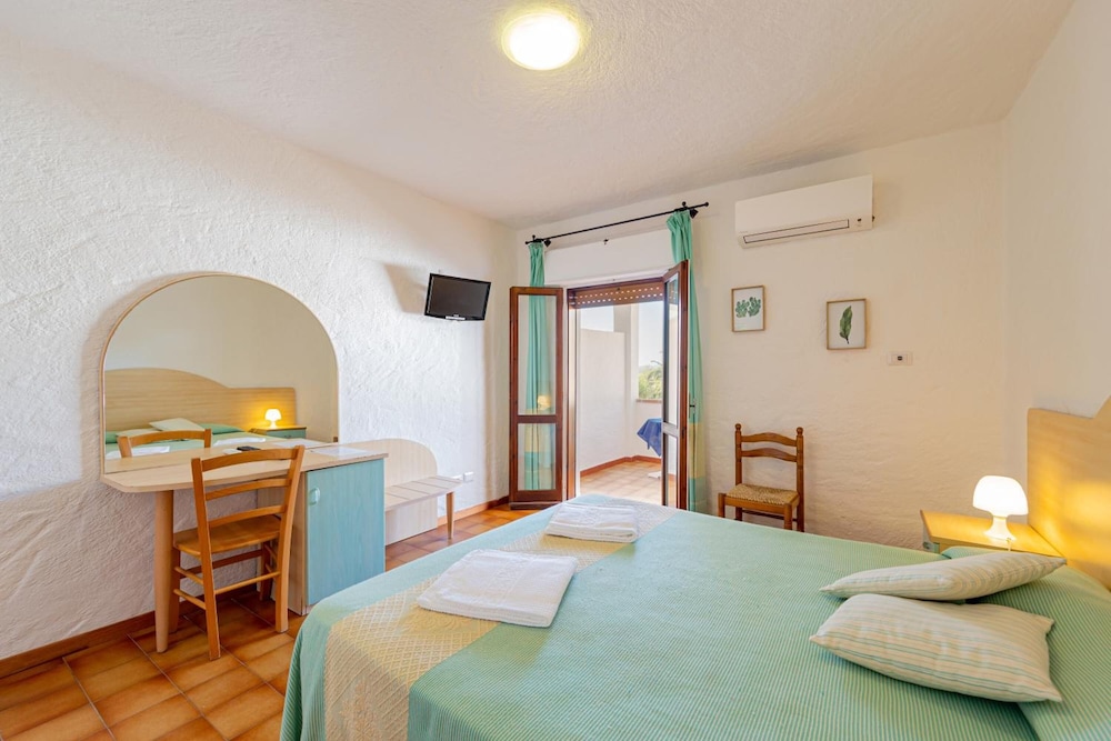 Double Room, Garden View - Photo 4