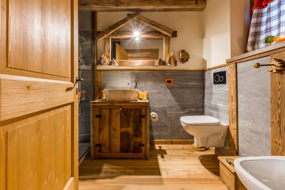Double Room - Photo 29