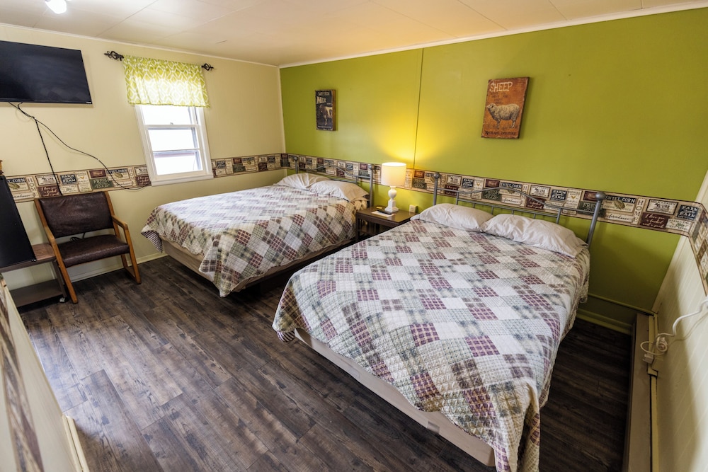 Basic Double Room photo 1
