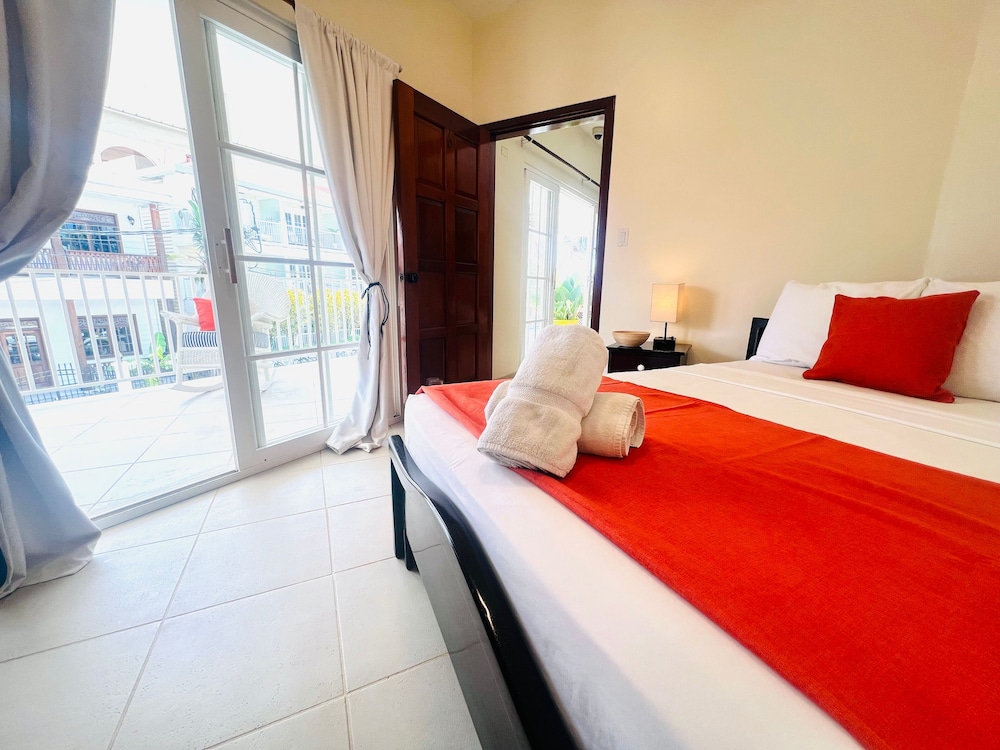 Basic Quadruple Room, 2 Double Beds photo 1