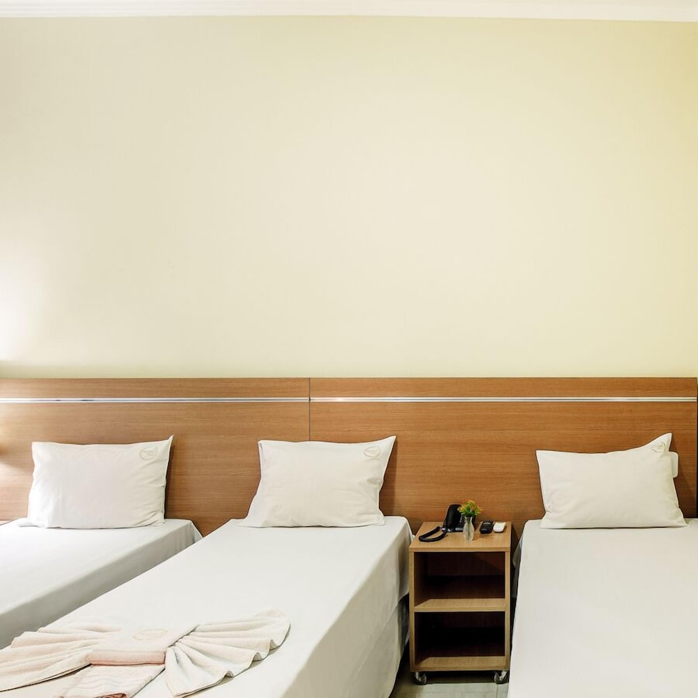 Quarto Triplo Solteiro