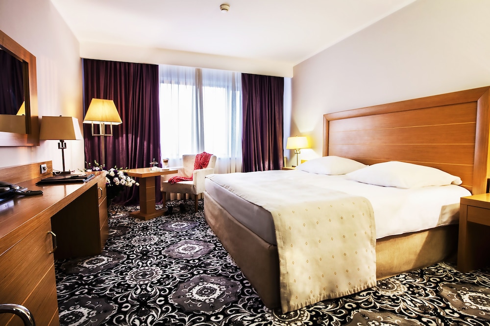 Deluxe Double Room - Photo 1