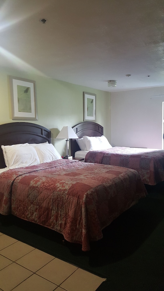 Standard Room, 2 Queen Beds