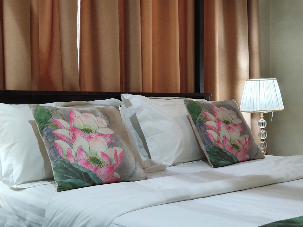 Suite photo 1
