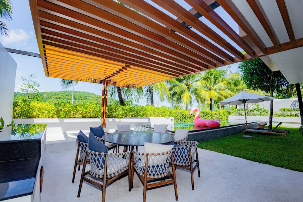 Luxury Villa, Four Bedrooms, Private Pool photo 3