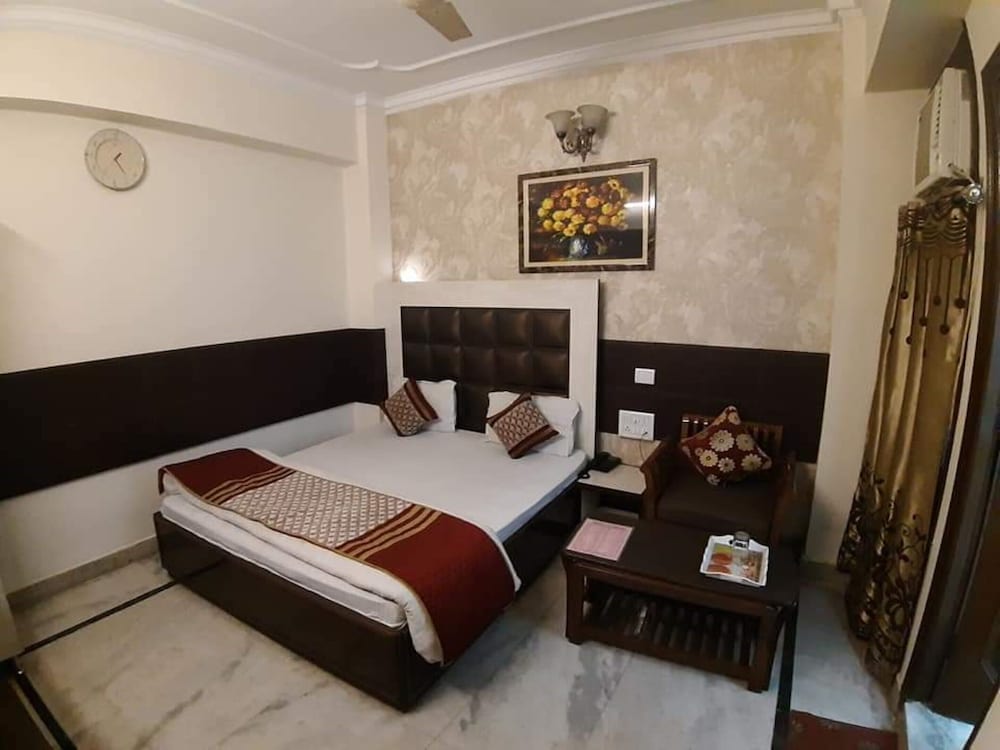 Deluxe Double Room photo 3