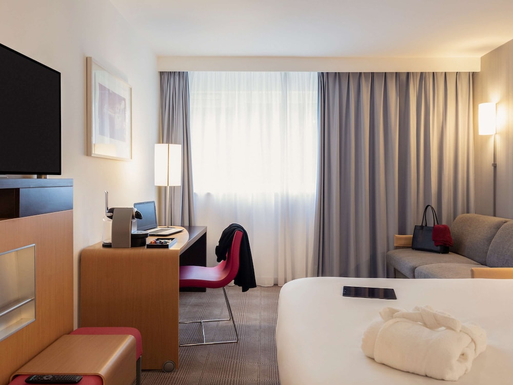 Executive Room, 1 Double Bed with Sofa bed