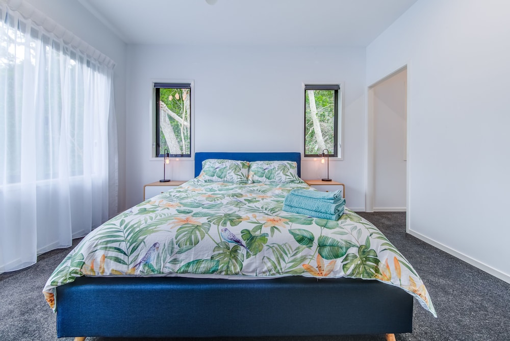 House, Multiple Beds, Valley View photo 3