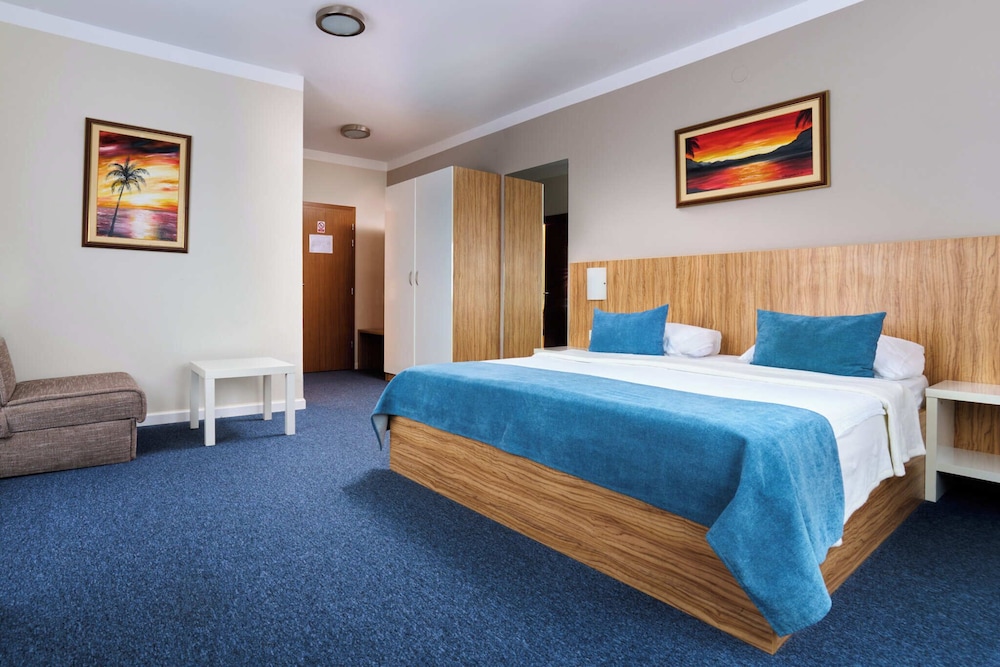 Comfort Double or Twin Room, 1 Bedroom, Housekeeping photo 1