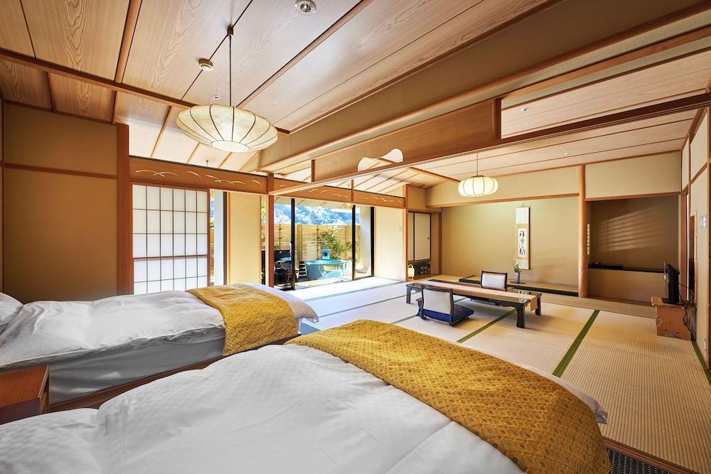 Japanese-Style Suite