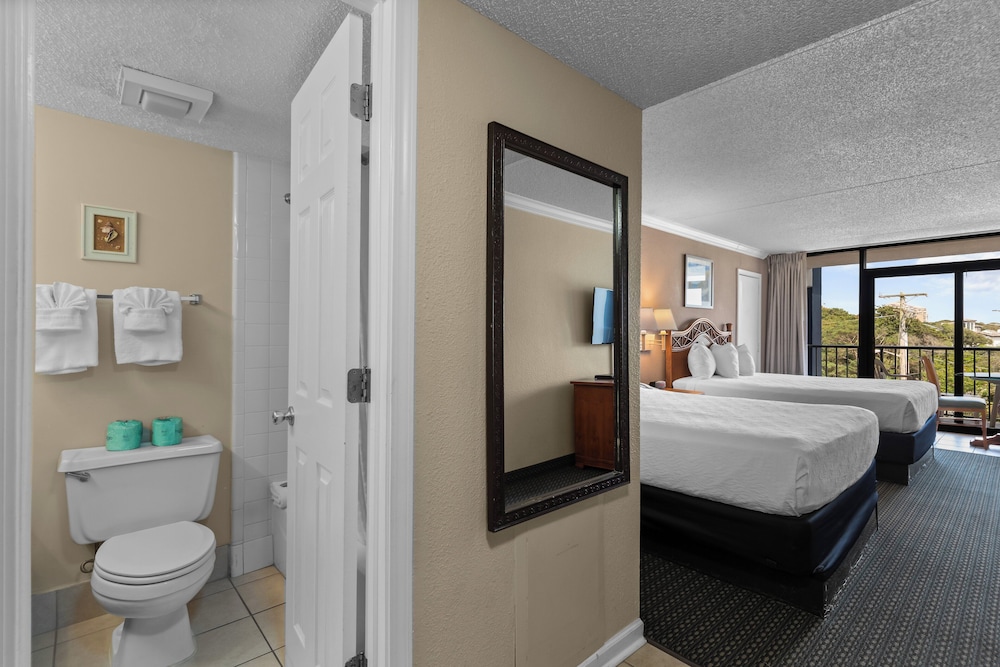 Standard Room, 2 Queen Beds, Non Smoking (Side View) photo 3