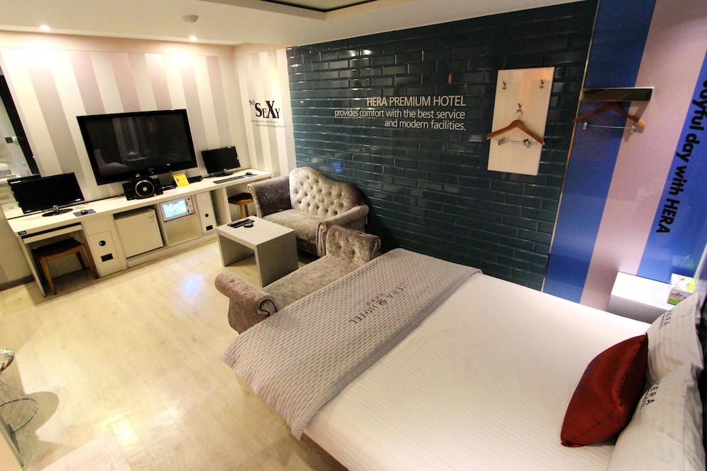 Deluxe Double Room photo 2
