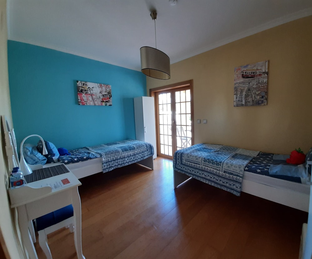 Economy Twin Room