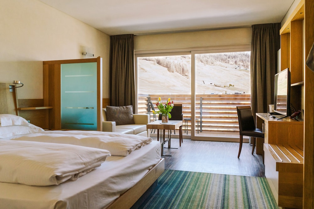 Standard Double or Twin Room photo 1