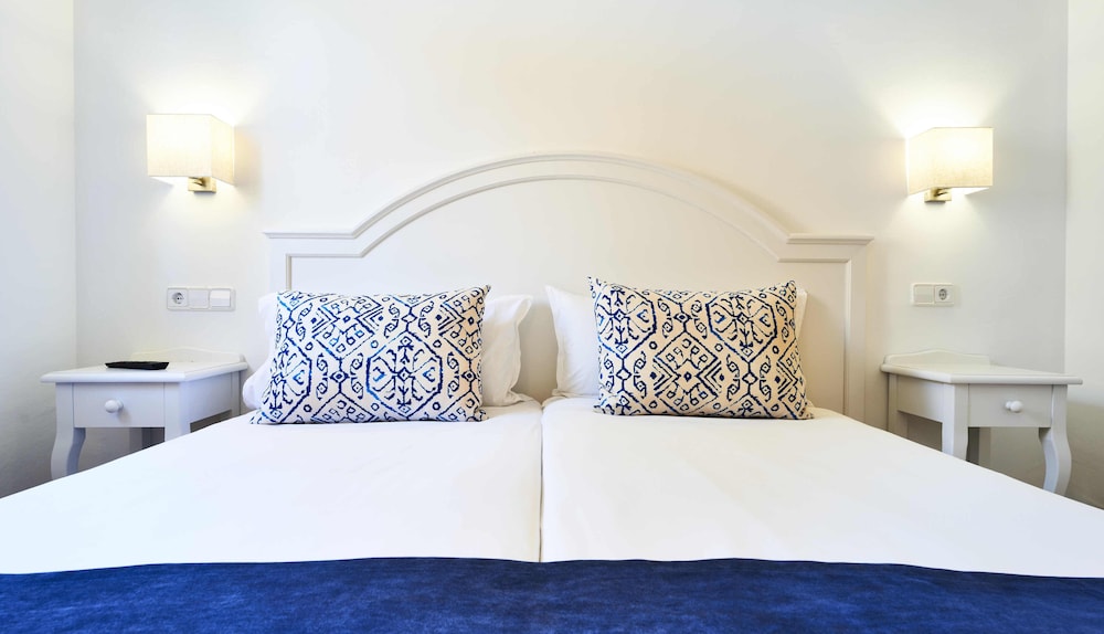 Apartment, 2 Bedrooms, Balcony