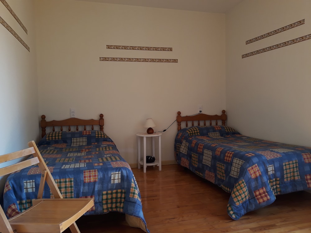 Twin Room, Shared Bathroom, Mountain View photo 3