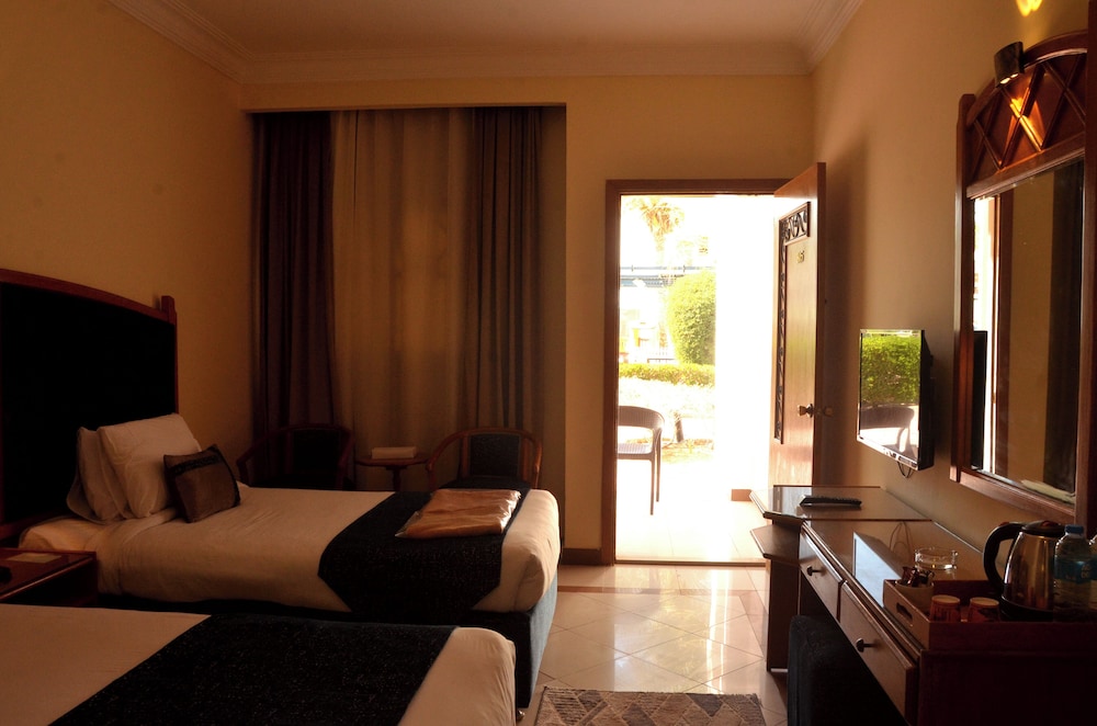 Standard Room - Photo 5