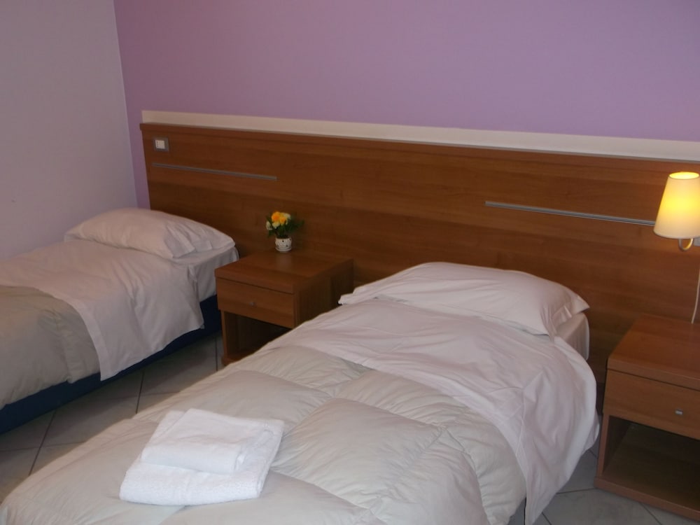 Standard Room photo 1