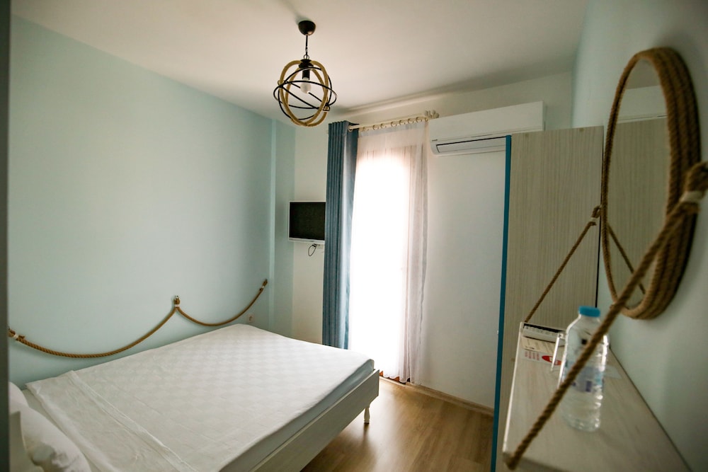 Standard Double Room photo 2